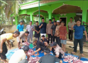 Berkah Idul Adha, Camat Muara Sabak Barat Tinjau Hewan Kurban dan Silaturahmi Bersama Warga Kampung Singkep